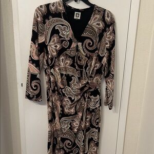 Anne Klein Black and Tan Paisley Long Sleeve Dress